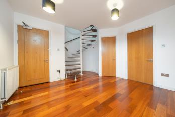 Property to rent in Dunlop Street, City Centre