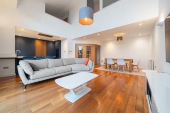 Property to rent in Dunlop Street, City Centre