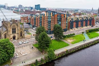 Property to rent in Dunlop Street, City Centre