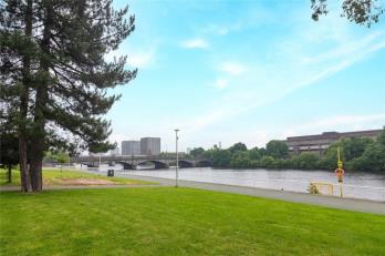 Property to rent in Dunlop Street, City Centre