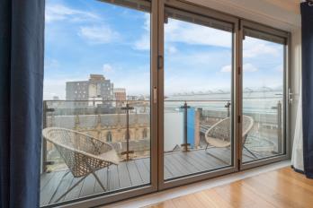 Property to rent in Dunlop Street, City Centre