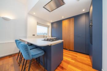 Property to rent in Dunlop Street, City Centre