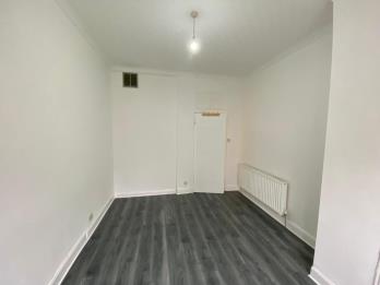 Property to rent in Deanston Drive, Shawlands