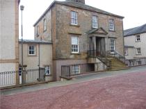 Property to rent in 13 Knightsridge House