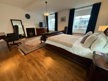 Property to rent in Manor Place, West End, Edinburgh, EH3 7EG