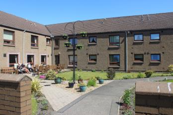 Property to rent in Devlin Court, Stirling