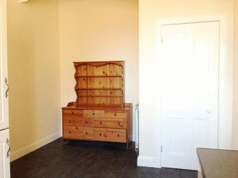 Property to rent in High Street, Kirkcaldy