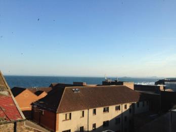 Property to rent in High Street, Kirkcaldy