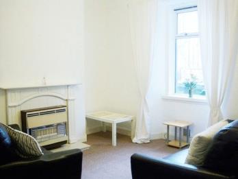 Property to rent in Commercial Street, Kirkcaldy
