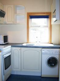 Property to rent in Balfour Street, Kirkcaldy