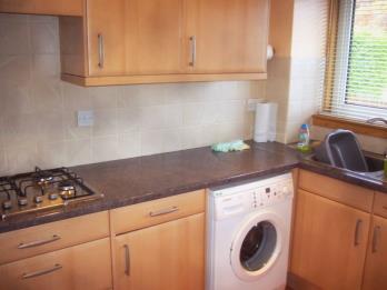 Property to rent in Dunbar Place, Kirkcaldy