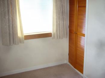 Property to rent in Dunbar Place, Kirkcaldy