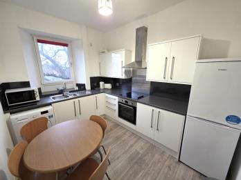 Property to rent in George Street, City Centre, Aberdeen, AB25 3XJ