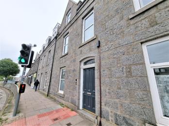 Property to rent in Holburn Street, City Centre, Aberdeen, AB10 7FN