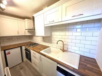 Property to rent in Pitstruan Place, West End, Aberdeen, AB10 6PR