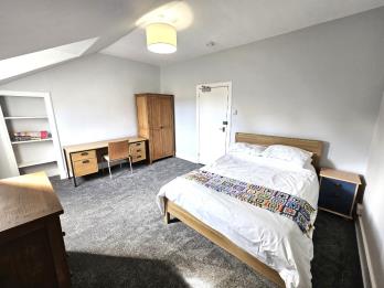 Property to rent in George Street, City Centre, Aberdeen, AB25 3XN
