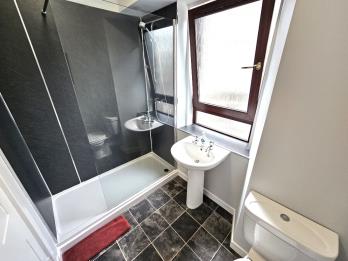 Property to rent in George Street, City Centre, Aberdeen, AB25 3XN