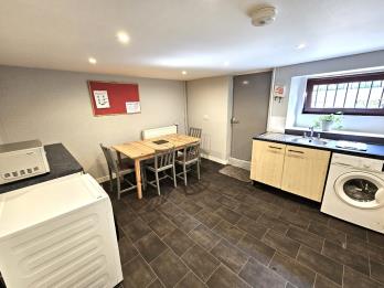 Property to rent in George Street, City Centre, Aberdeen, AB25 3XN