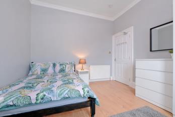 Property to rent in Holburn Street, City Centre, Aberdeen, AB10 7FQ