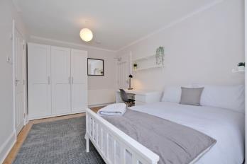 Property to rent in Holburn Street, City Centre, Aberdeen, AB10 7FQ