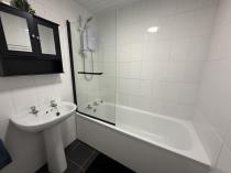Property to rent in 3C, Arbroath Road, Dundee, DD4 6EW