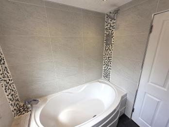 Property to rent in Mossneuk Drive, Mossneuk, East Kilbride