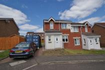 Property to rent in Cedar Walk