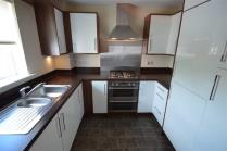 Property to rent in Dalzell Drive