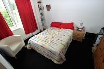 Property to rent in Dunbar Drive