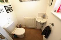 Property to rent in Dunbar Drive