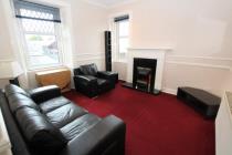 Property to rent in 33 East Thornlie Street Wishaw
