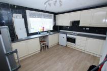 Property to rent in Airbles Street