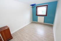 Property to rent in Airbles Street