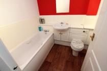 Property to rent in Guthrie Court