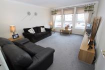 Property to rent in Guthrie Court