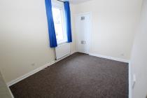 Property to rent in Chapel Street