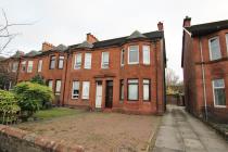 Property to rent in Hamilton