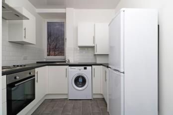 Property to rent in Clepington Road, Dundee