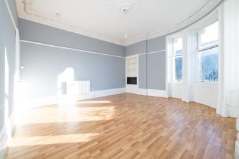 Property to rent in Commercial Street, Dundee