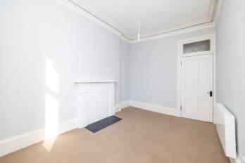 Property to rent in Commercial Street, Dundee