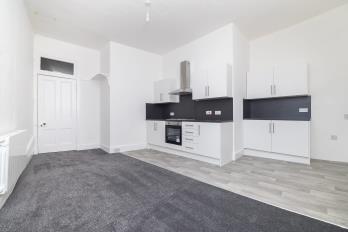 Property to rent in Commercial Street, Dundee