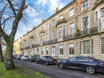 Property to rent in Buckingham Terrace, Botanics, Glasgow, G12 8EB