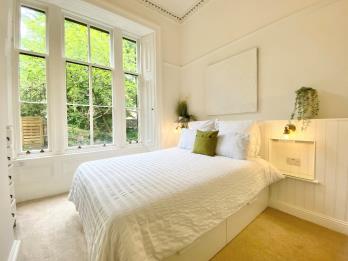 Property to rent in Buckingham Terrace, Botanics, Glasgow, G12 8EB