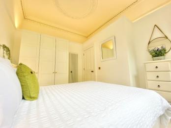 Property to rent in Buckingham Terrace, Botanics, Glasgow, G12 8EB