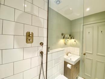 Property to rent in Buckingham Terrace, Botanics, Glasgow, G12 8EB