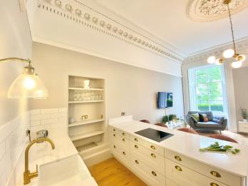 Property to rent in Buckingham Terrace, Botanics, Glasgow, G12 8EB