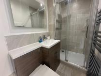 Property to rent in 25/6 Milton Street, EH8 8HA