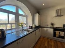 Property to rent in Flat 11, 102 Whitehouse Loan, Bruntsfield, EH9 1AX