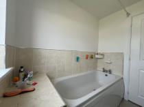 Property to rent in 12 College Medway, Eskbank, EH22 3FS