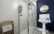 Property to rent in 2/9 (3F2), Dickson Street, Edinburgh, EH6 8RL